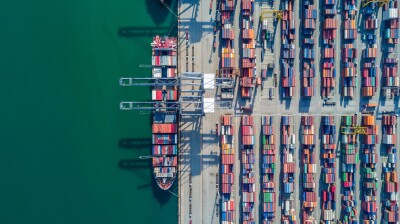 Tuần Lễ Vàng ảm đạm: Giá cước giao ngay container trên các tuyến Á – Âu, Á – Mỹ rơi tự do