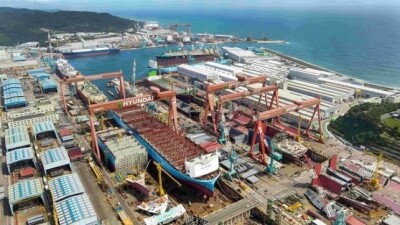 HD Hyundai đang đàm phán mua lại một xưởng đóng tàu của Mỹ